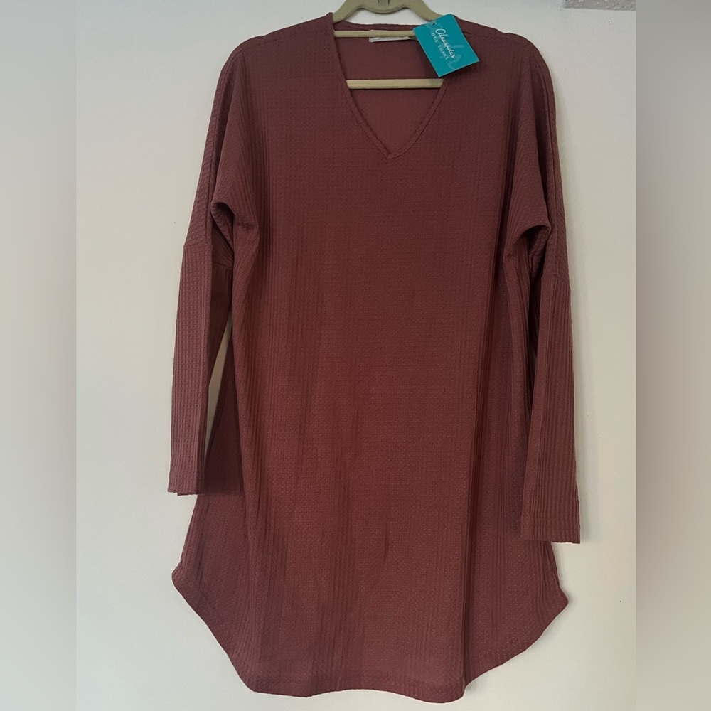 New - Rose pink long sleeved ribbed nightgown - Size M